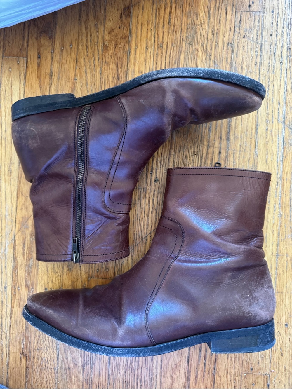 ALLEN EDMONDS sz9 brown zip ankle boots